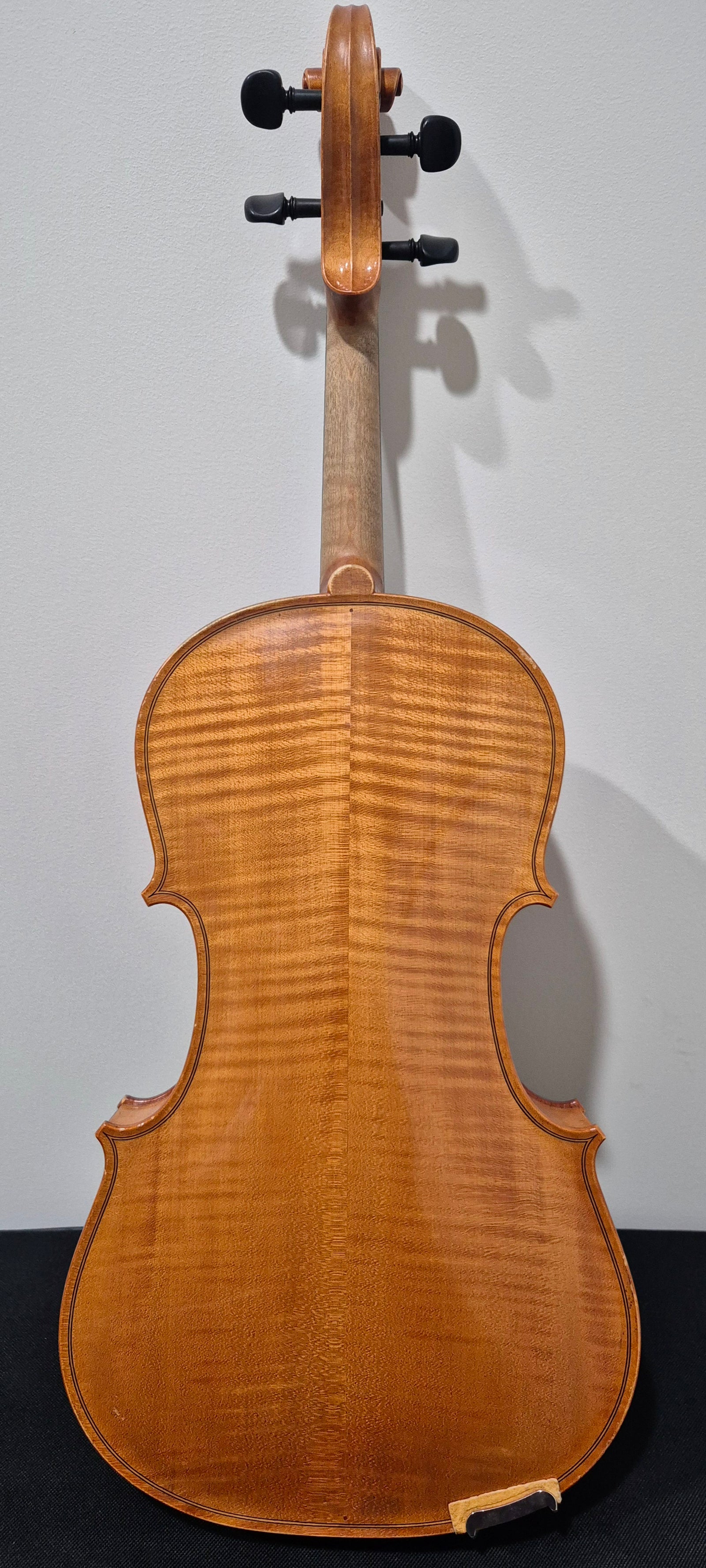 Malcolm Collins Viola 16 Inch