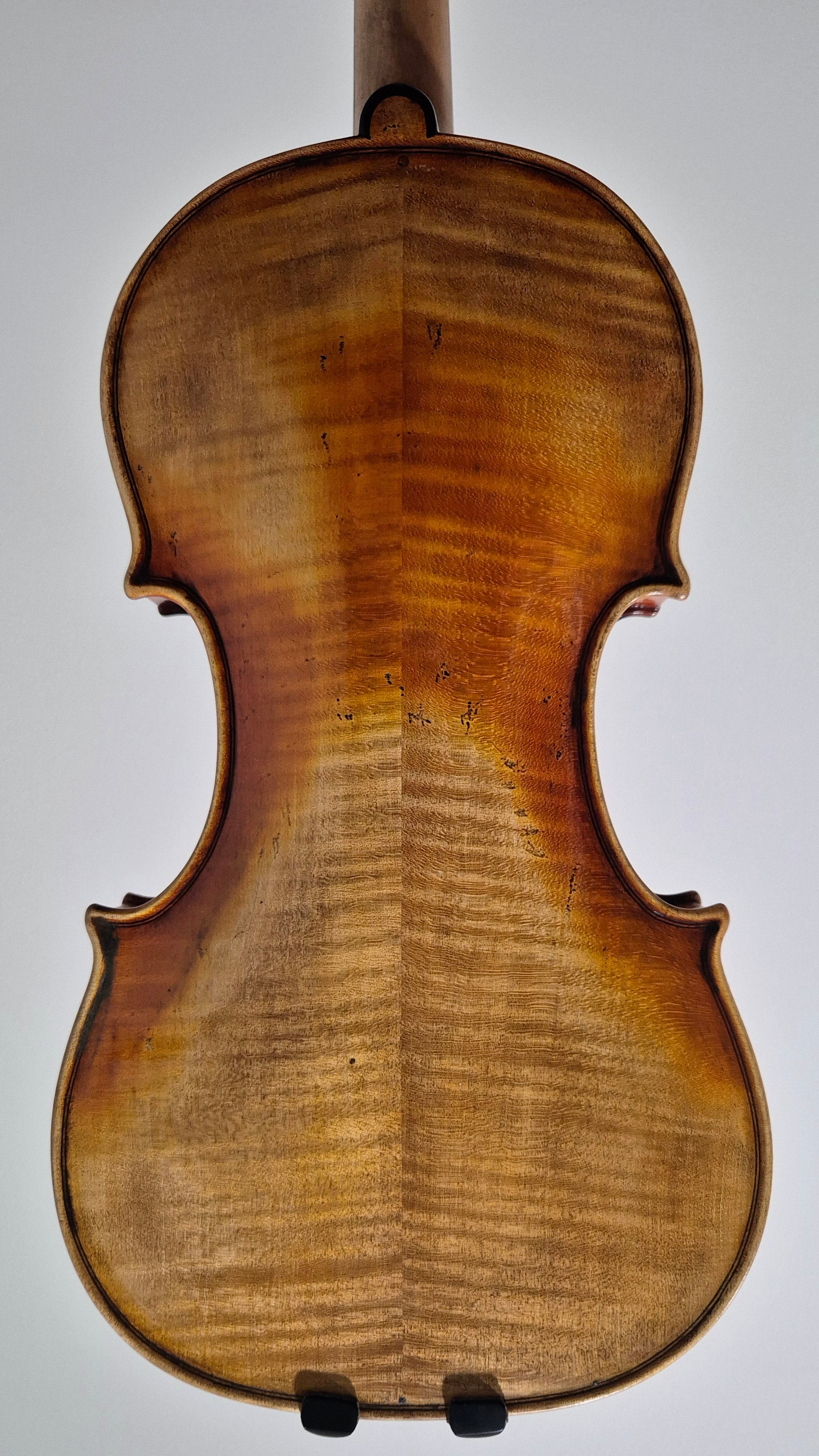 SS05 4/4 Violin Antique Guarnerius Copy – Symphonia Music