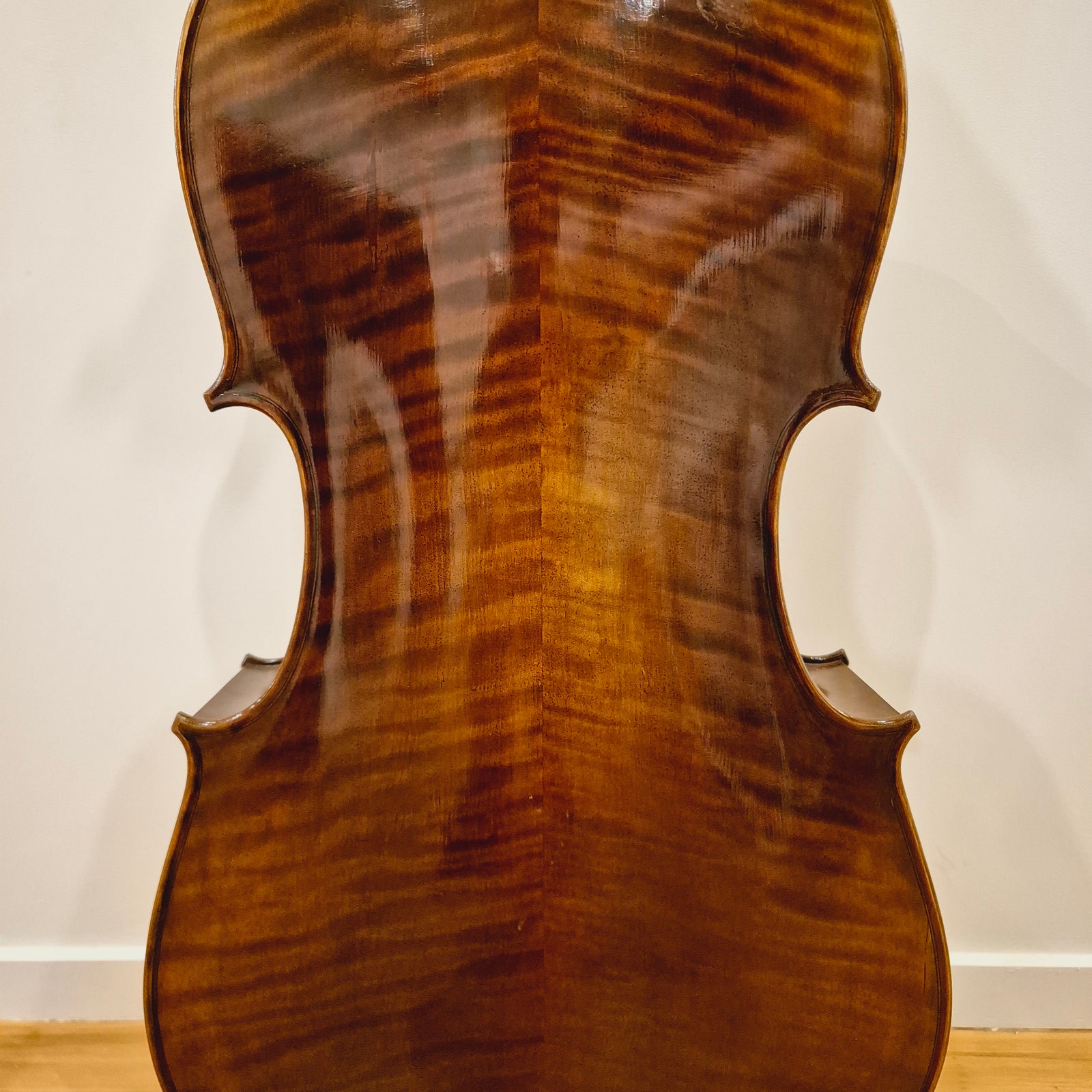 SS02 1/2 Cello