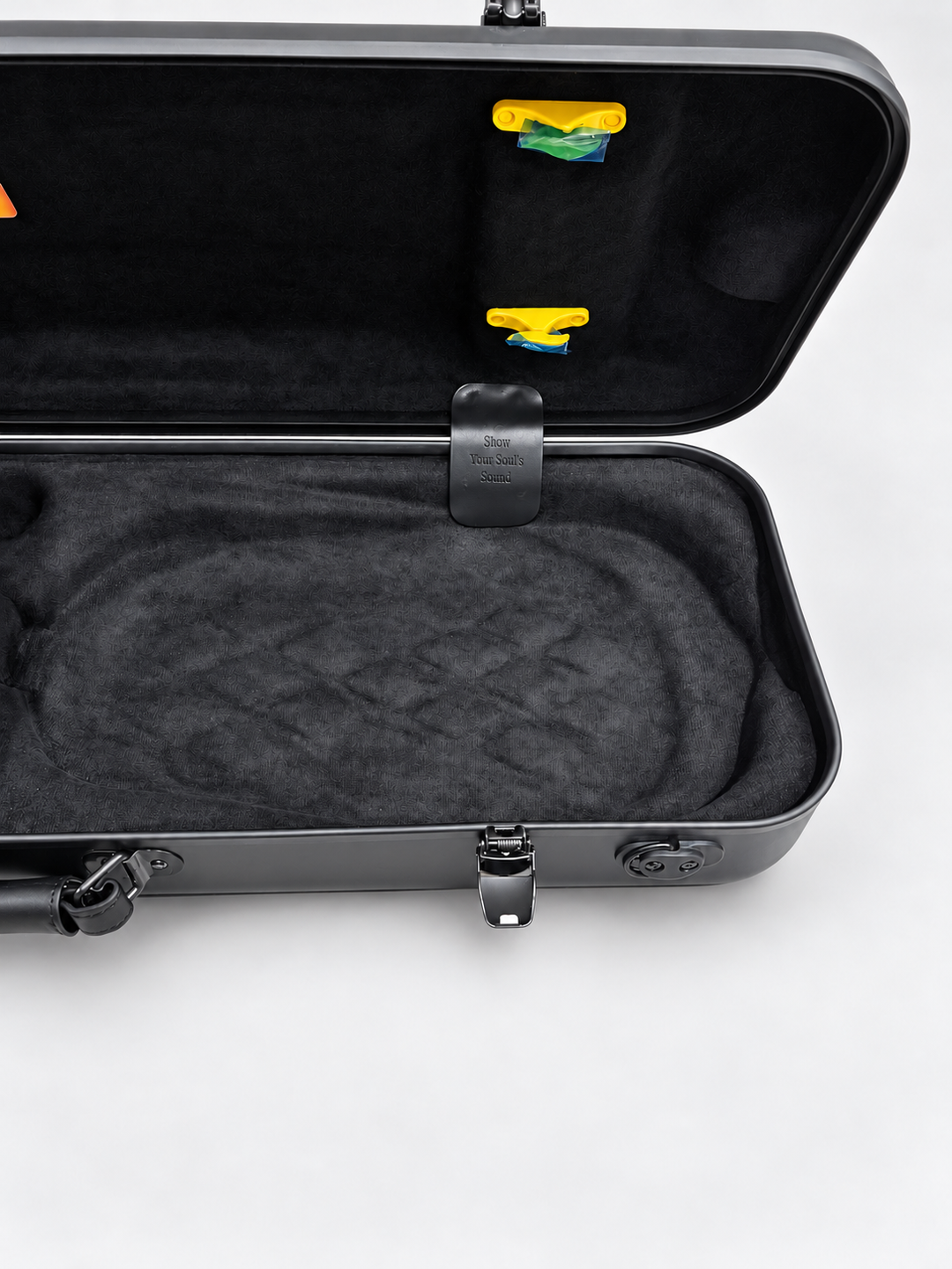 Black Show Soul Violin Case interior and bow holders