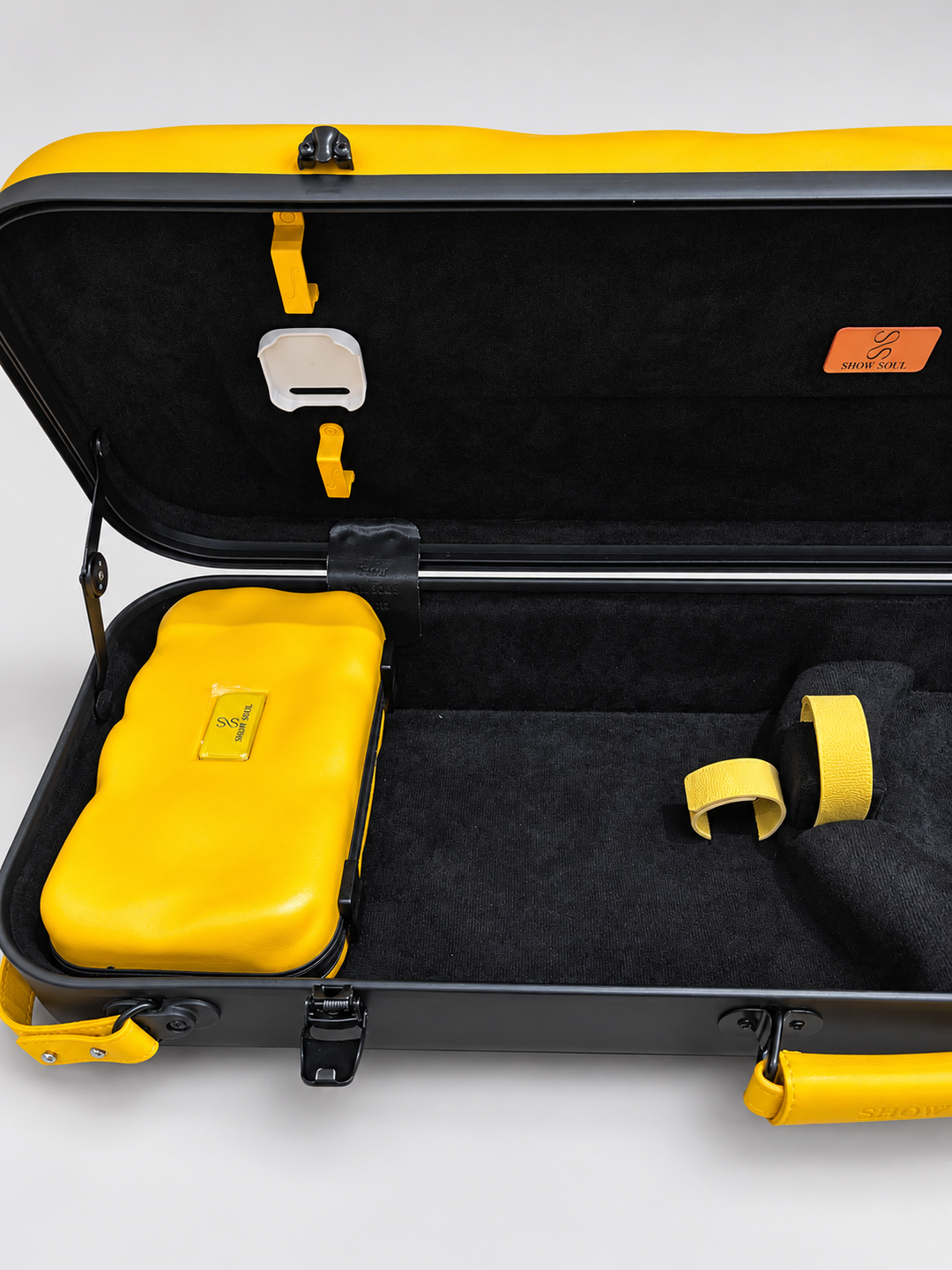 Yellow Show Soul Violin Case interior with matching accessory bag